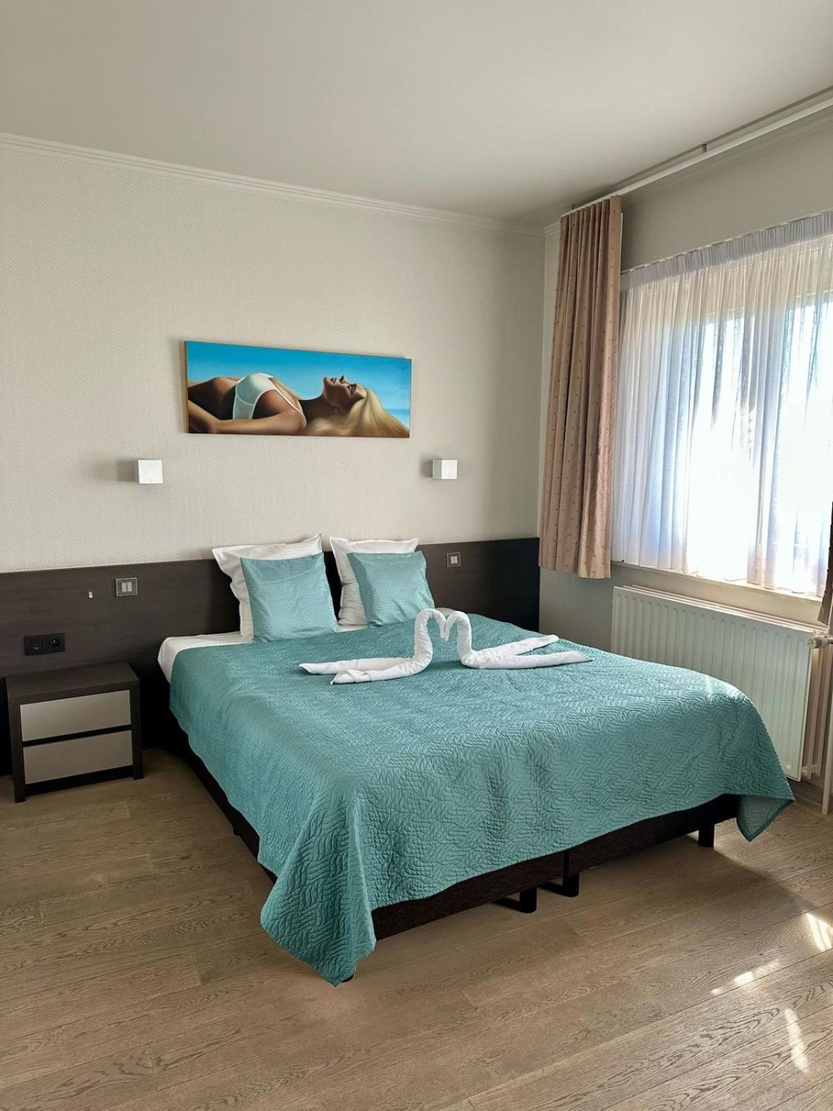 Hotel Monaco Zeebrugge Beach By Rikas Hotels エクステリア 写真